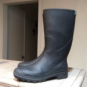 Kamik rubber boots